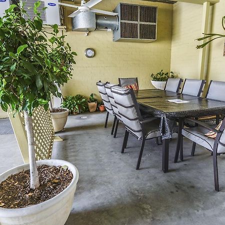 تامفورث Golden Guitar Motor Inn المظهر الخارجي الصورة