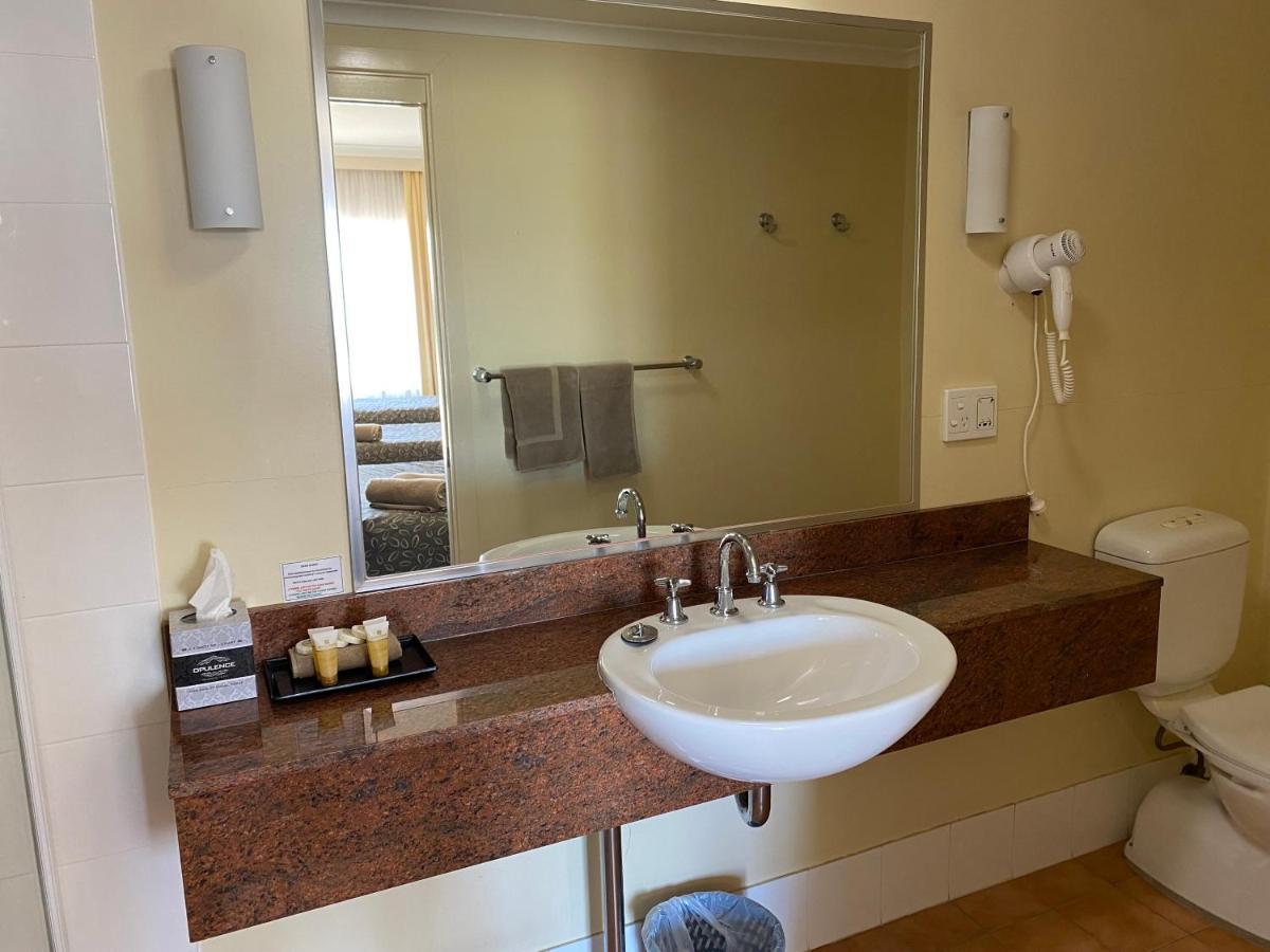 تامفورث Golden Guitar Motor Inn المظهر الخارجي الصورة