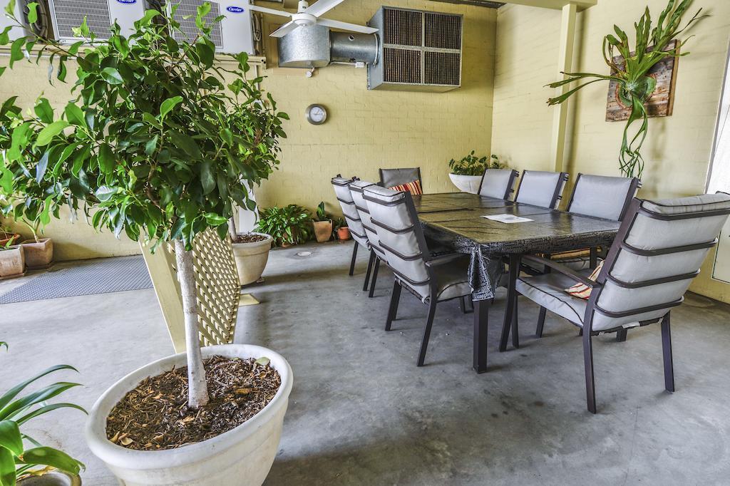 تامفورث Golden Guitar Motor Inn المظهر الخارجي الصورة